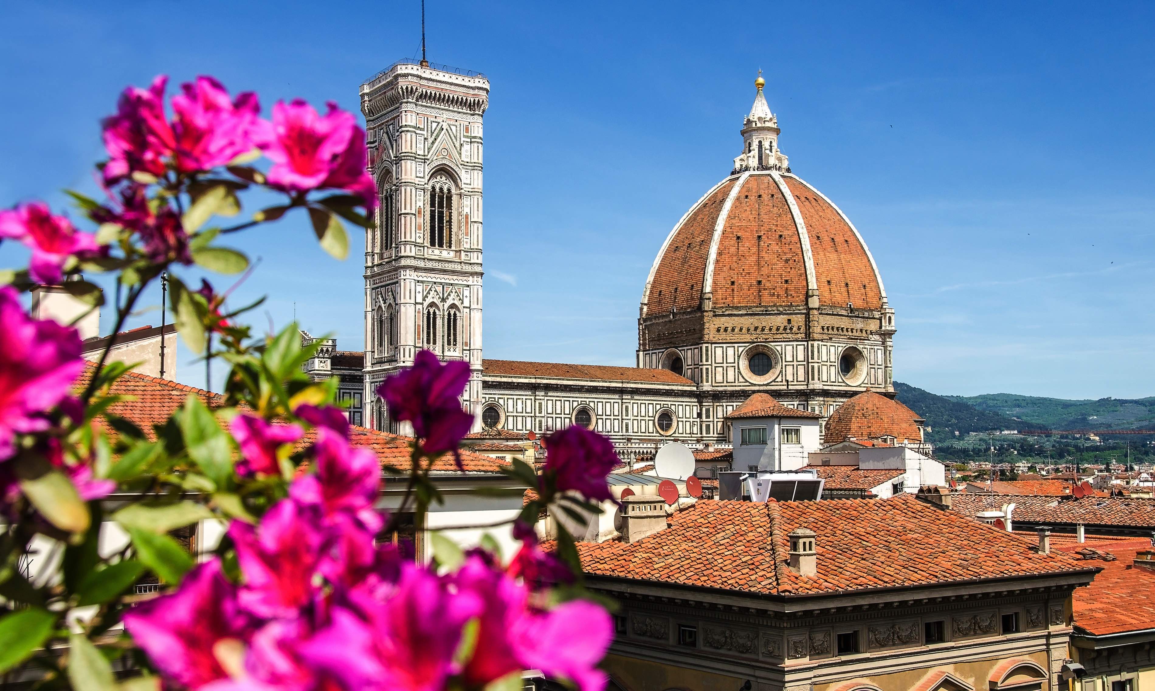 Florence sous le soleil au printemps