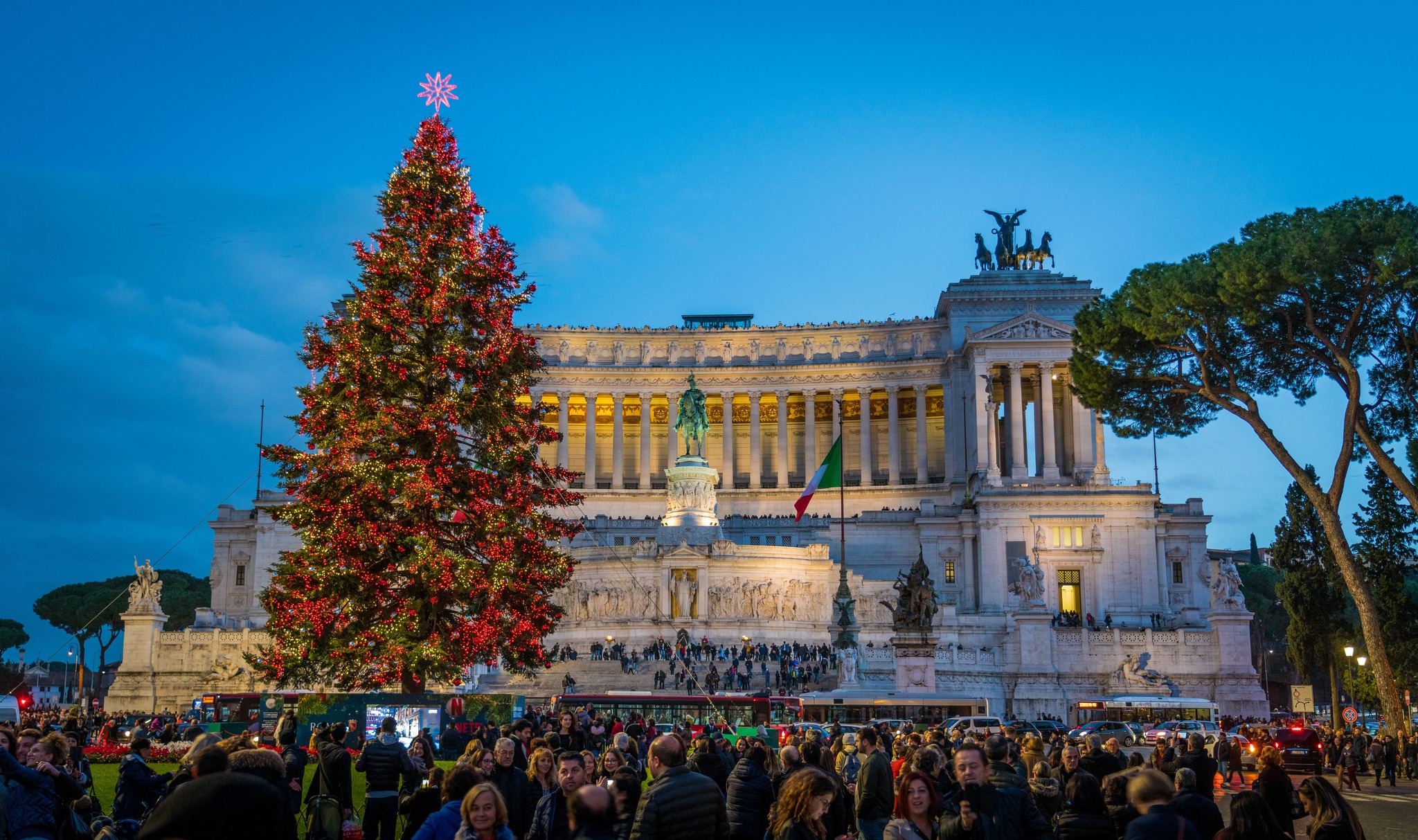 Altare della Patria sotto Natale