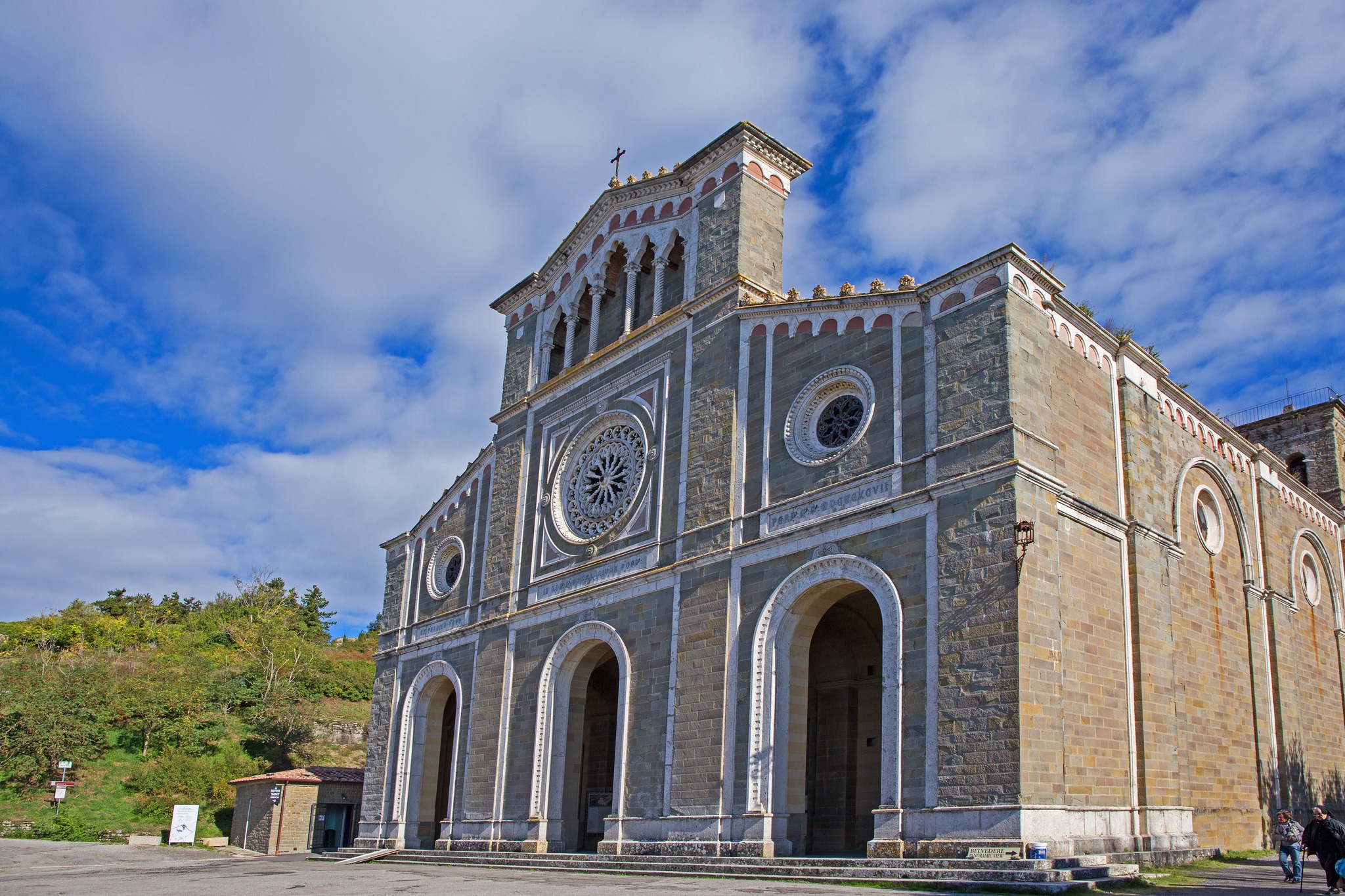 Basilica di Santa Margherita a Cortona con la scalinata panoramica