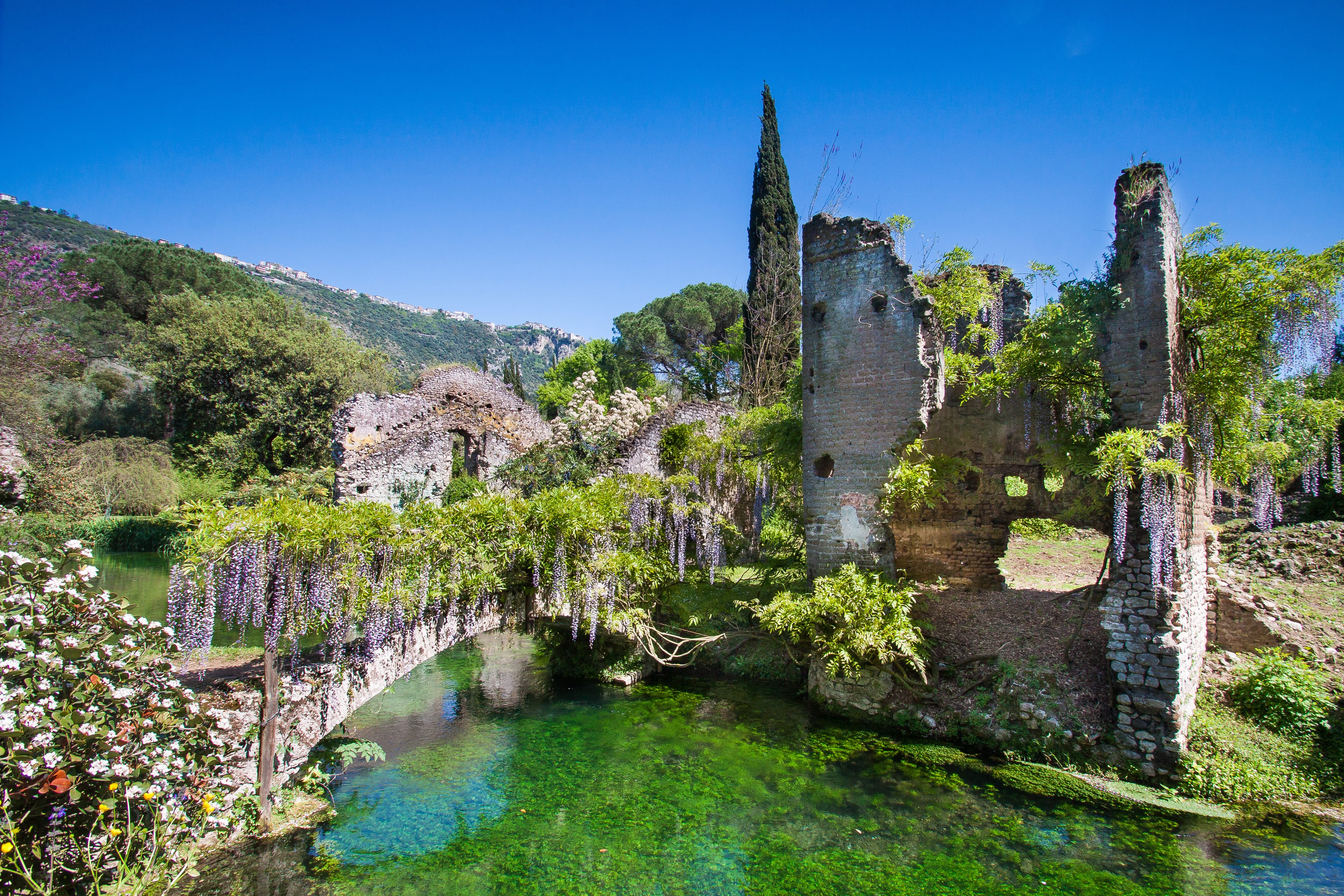 Giardini di Ninfa vicino a Sermoneta
