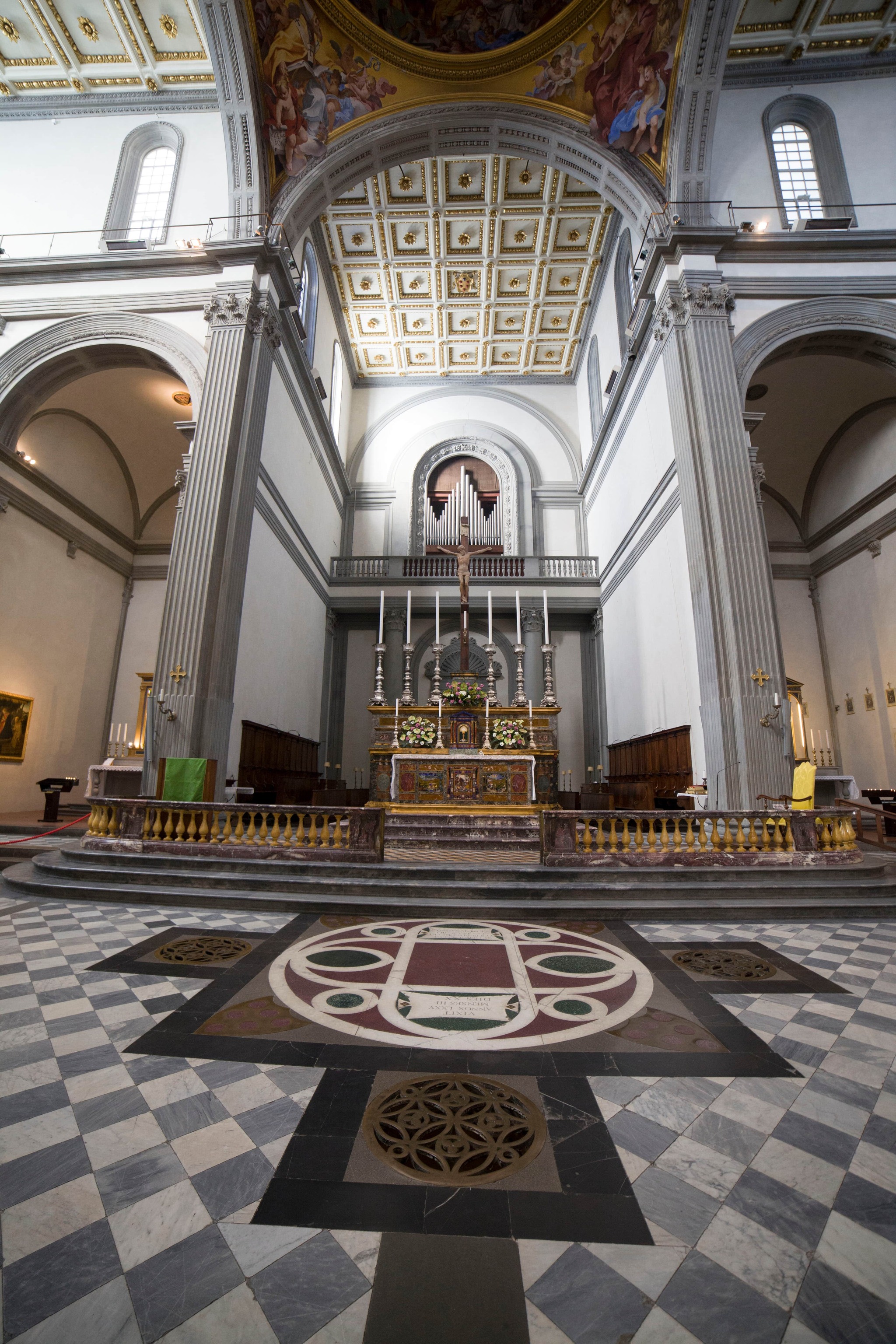 Intérieur de la Basilique San Lorenzo