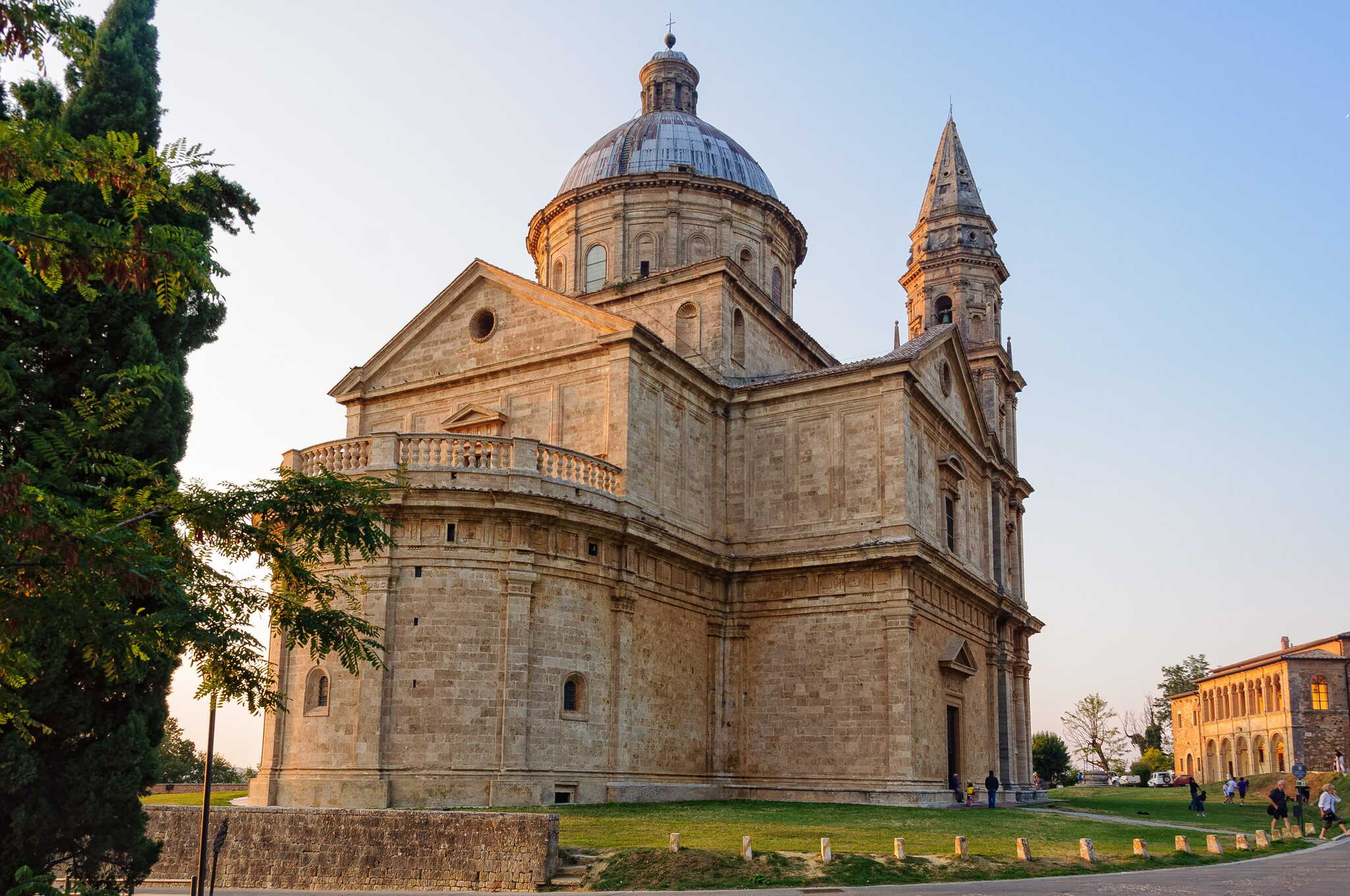 Tempio San Biagio Montepulciano travertino renaissance