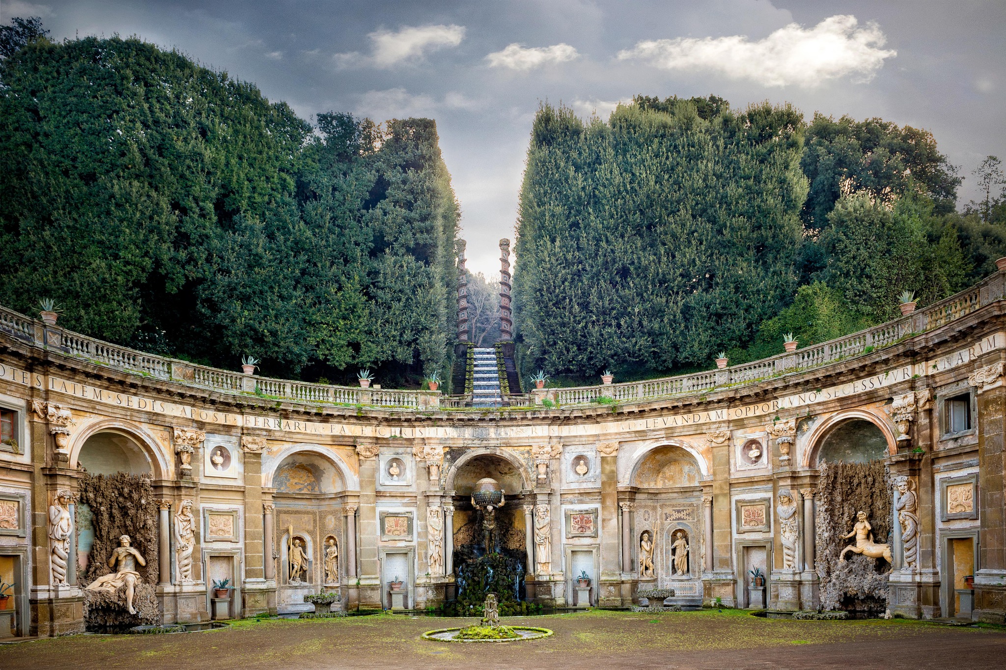 Teatro delle Acque nel Parco di Villa Torlonia a Frascati