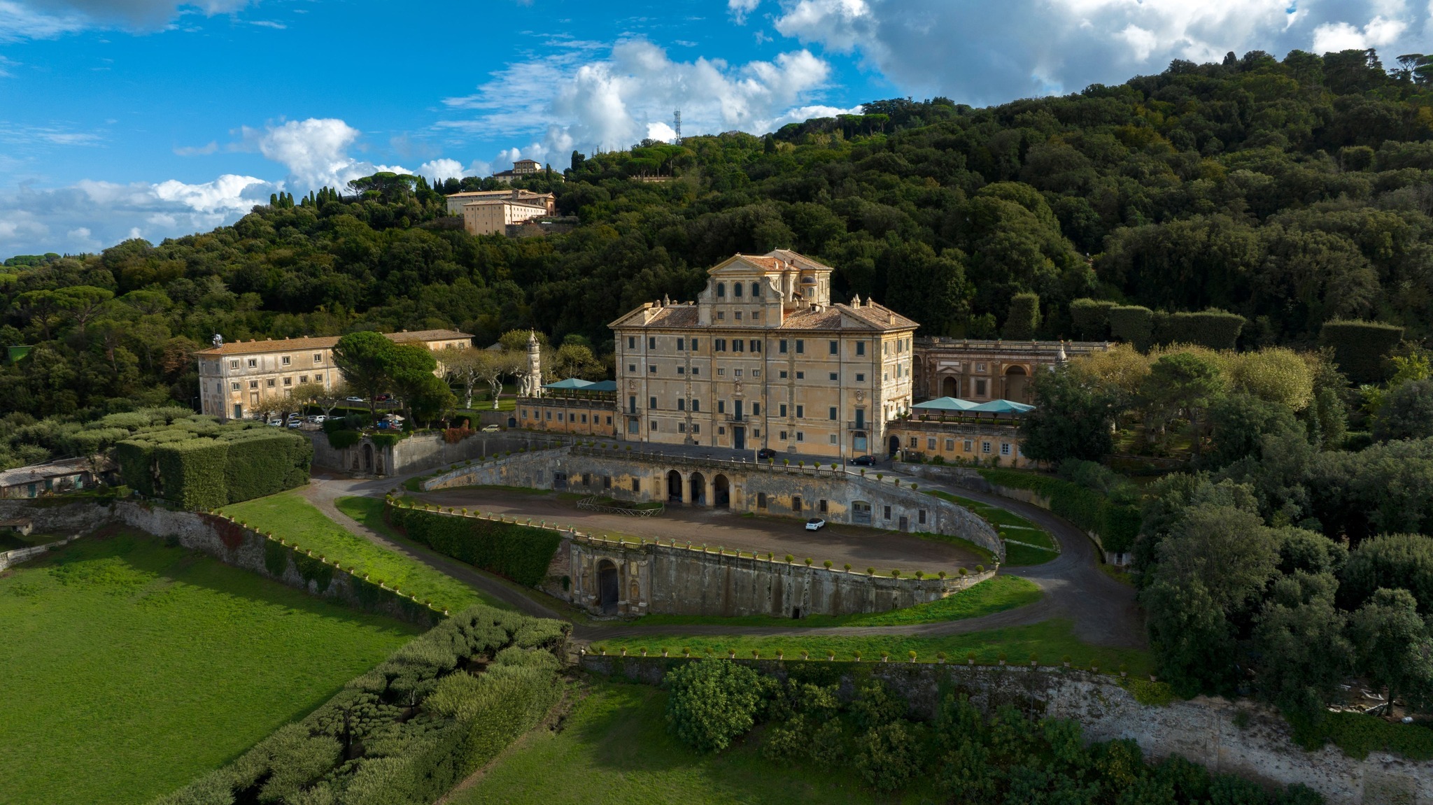 Villa Aldobrandini a Frascati con giardini e fontane rinascimentali