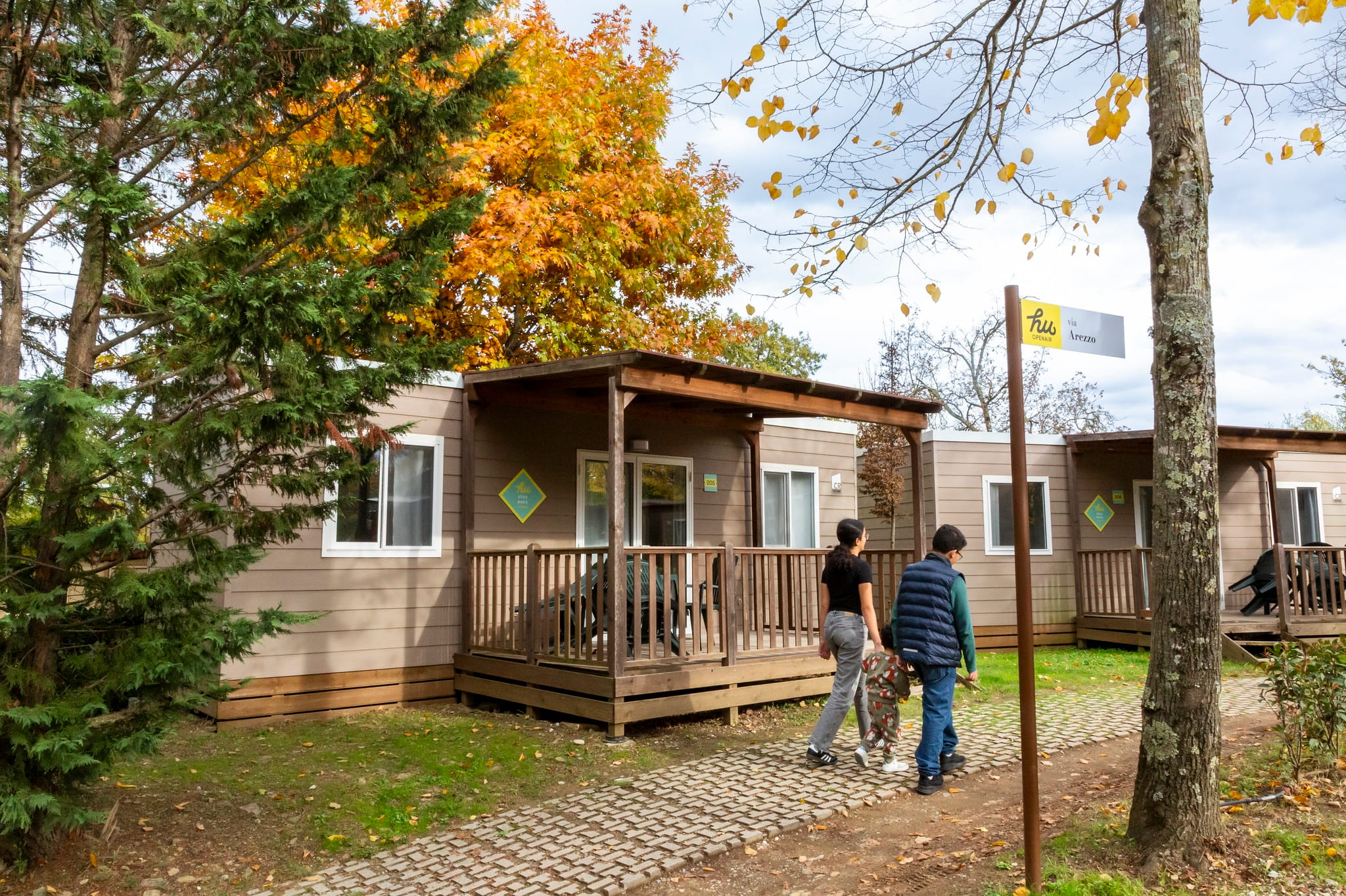 hu-camping-certosa-accomodations