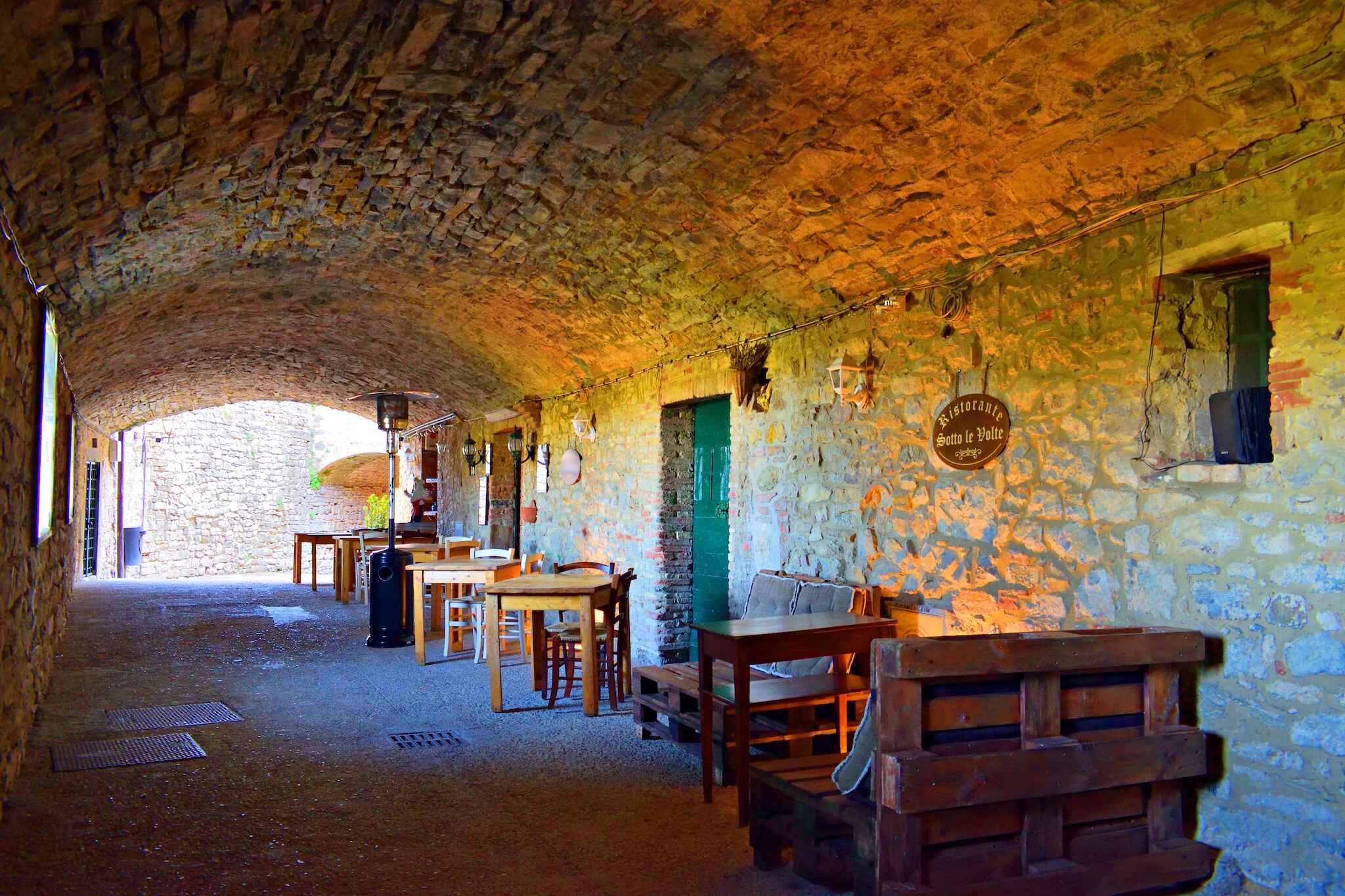 Via delle Volte middeleeuwse tunnel Castellina in Chianti