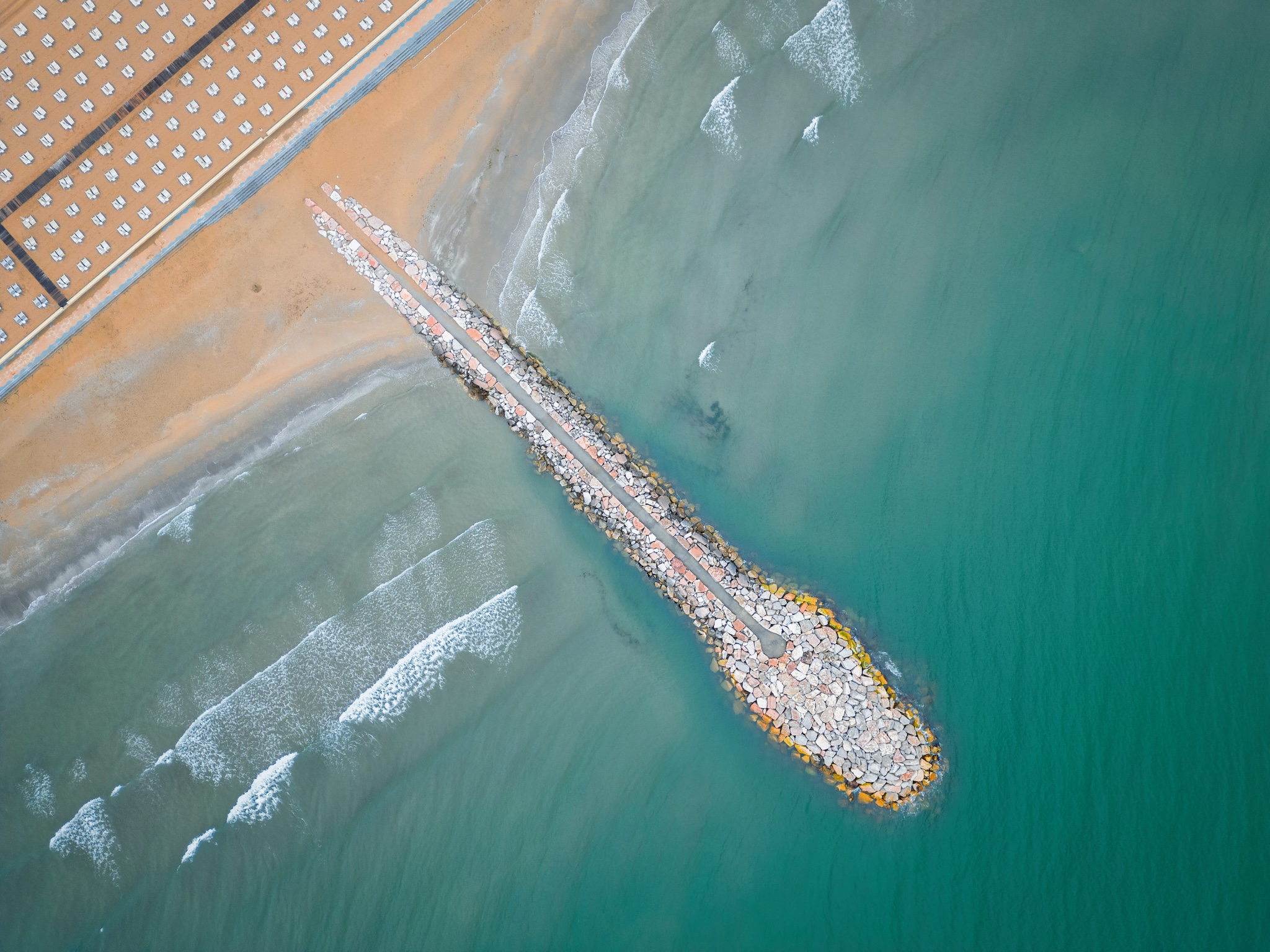 Eraclea Mare Luftbild: Camping-Geheimtipp an der Adria mit Pinienwald und Sandstrand