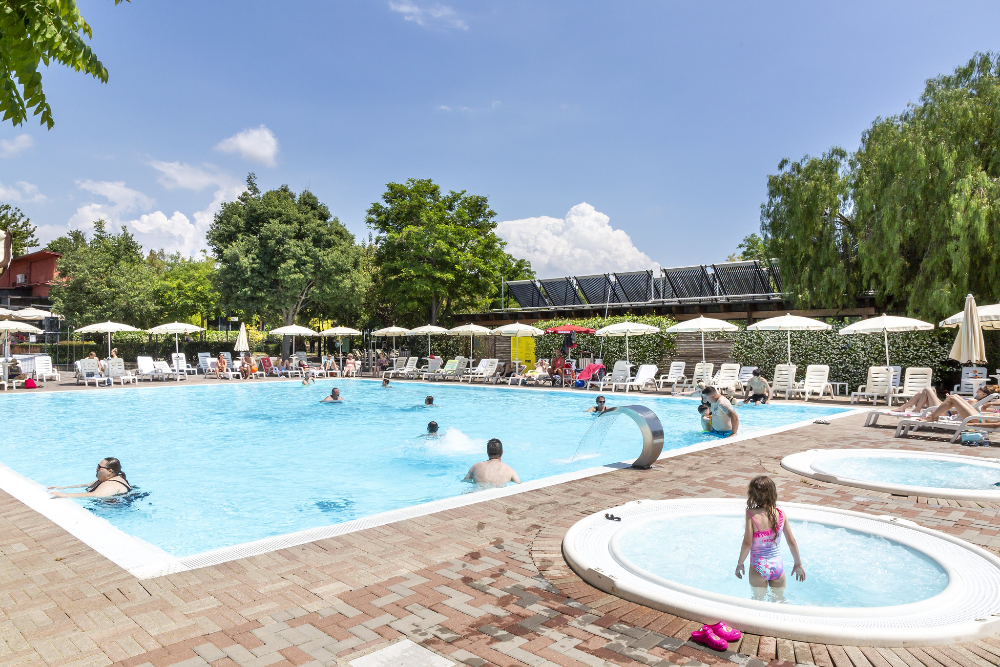 Struttura dello hu Fabulous Village a Roma