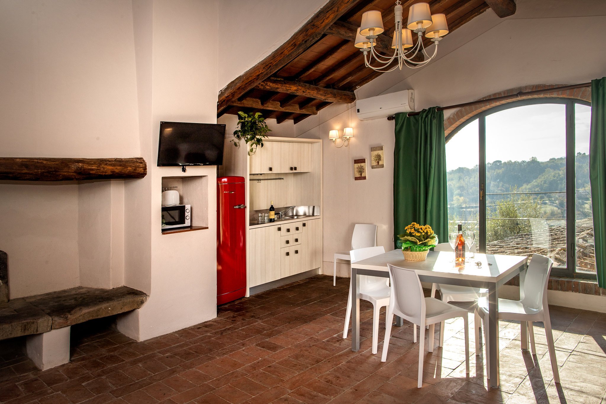 Soggiorno in hotel in campeggio in Toscana