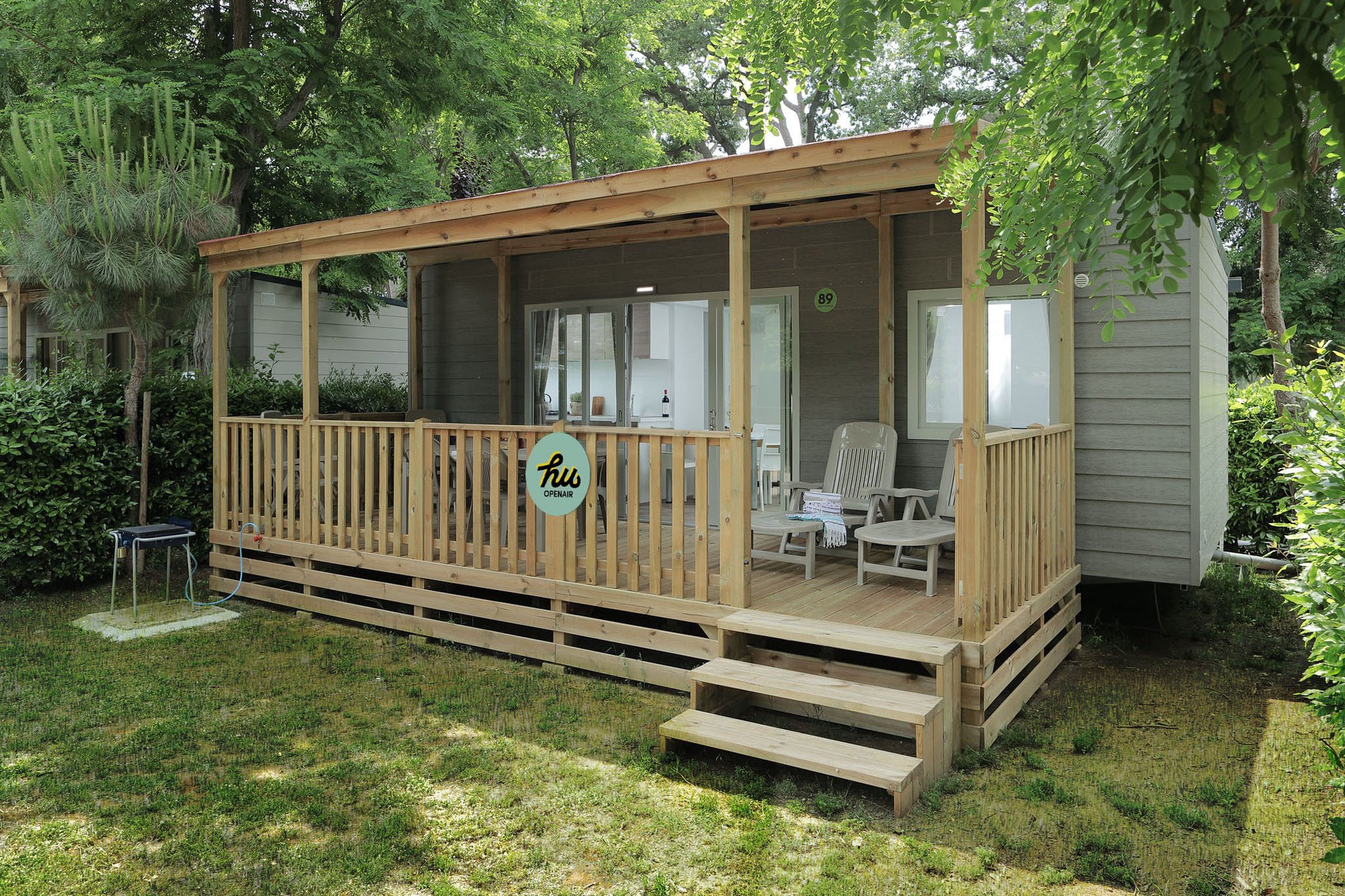 Veranda in mezzo al verde outdoor