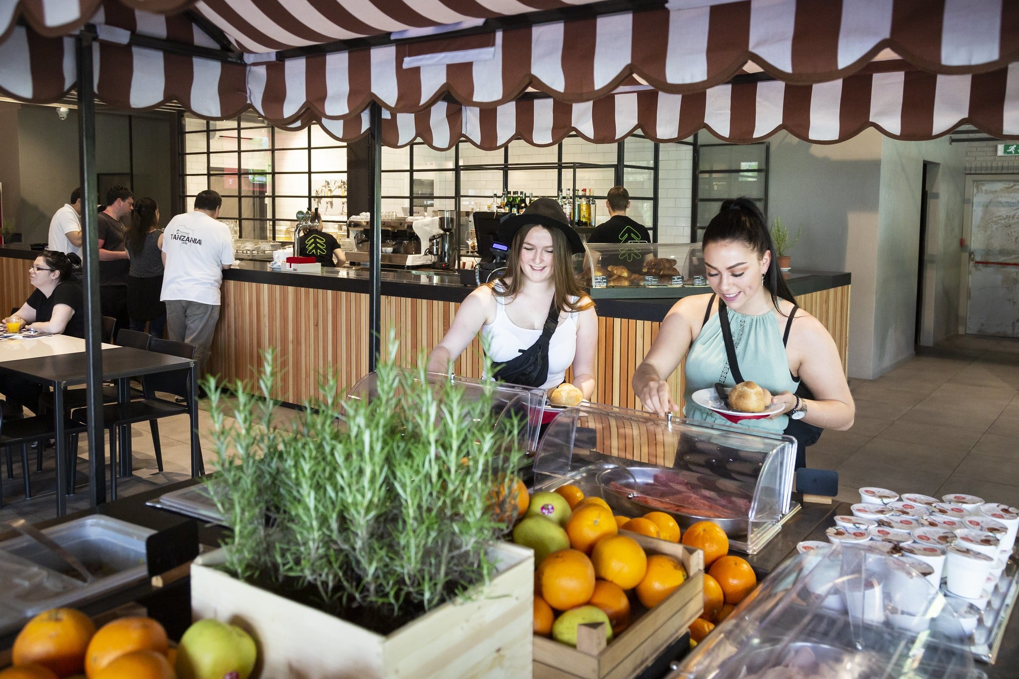 Roma camping in town | colazione al ristorante del campeggio