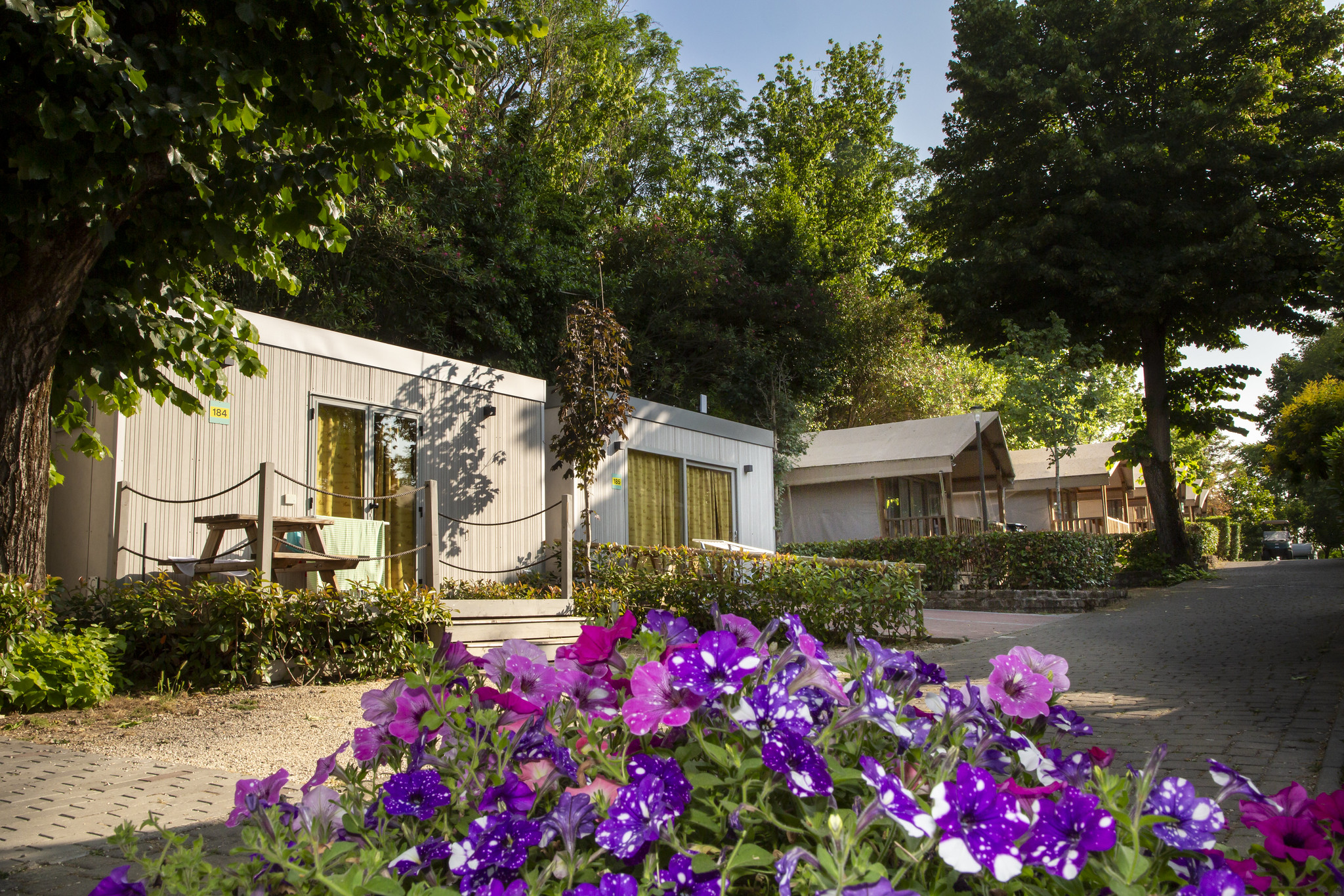 hu Roma Camping in Town Außenansicht mit Mobilheimen